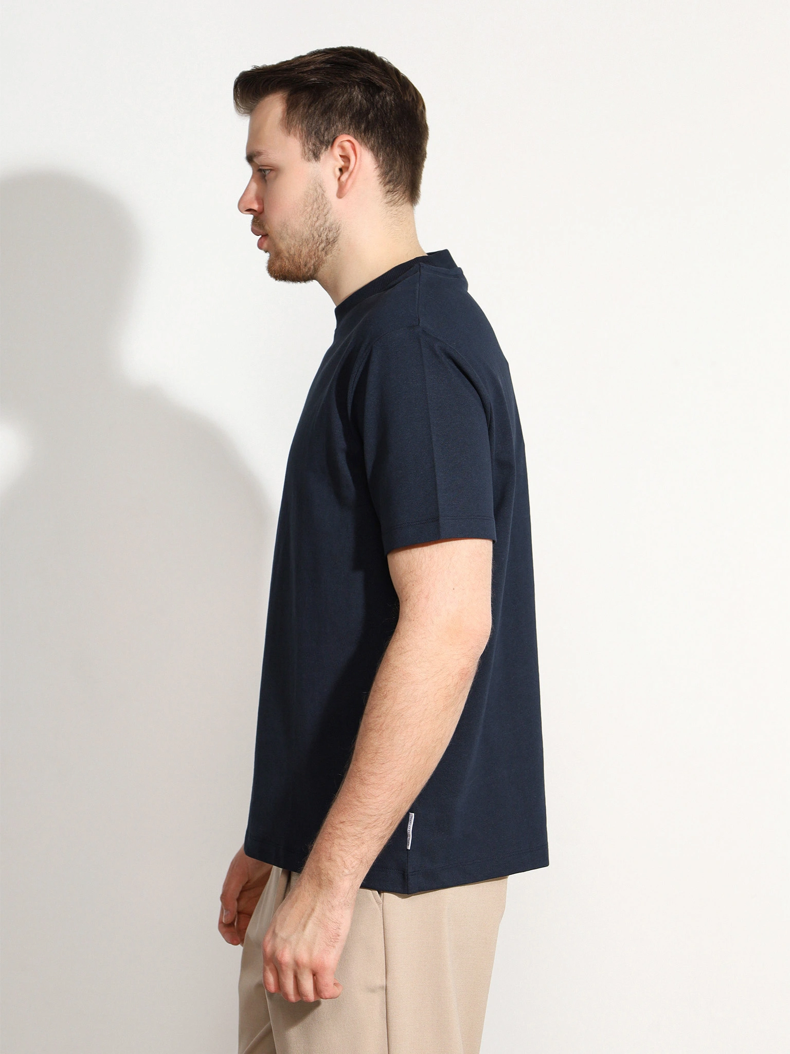 Футболка темно-синего цвета из хлопка